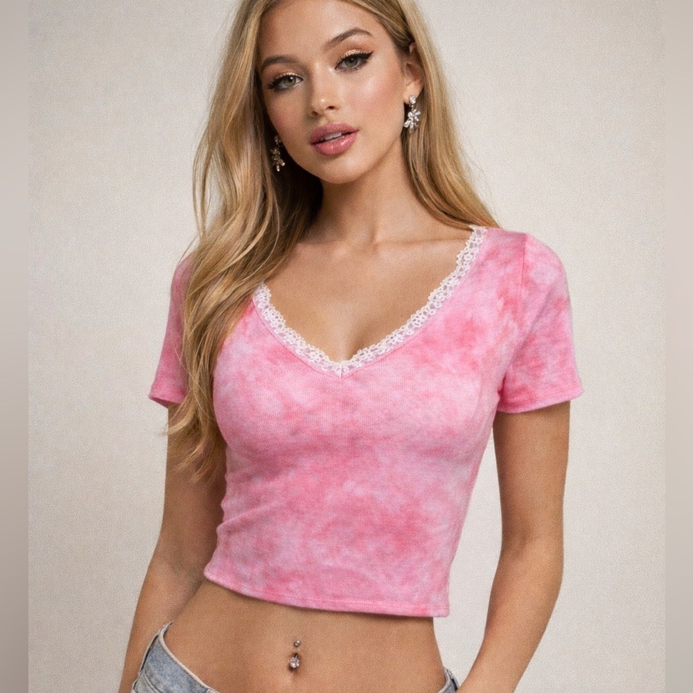 Candie’s Pink Tie Dye Crop Top XS Y2K V-Neck Fitted Baby Tee Soft Girl Coquette